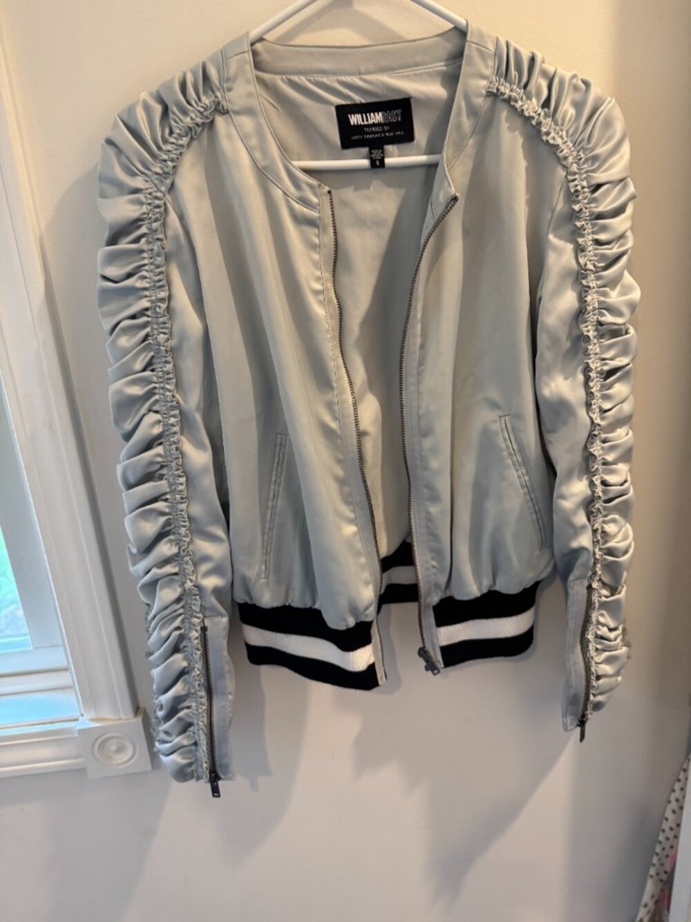 William Rast Size Small Women's Naomi Bomber Jacket